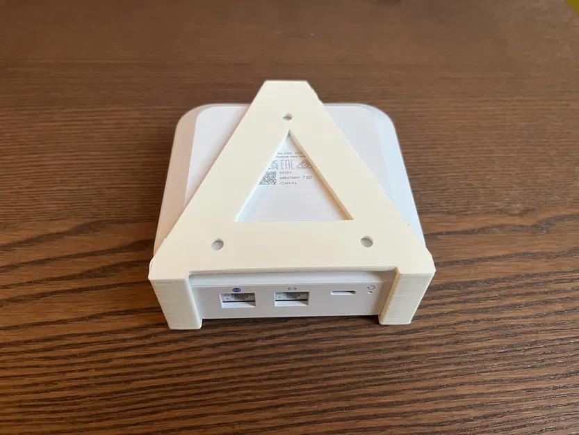 Giá đỡ tường cho UXG lite - Image 2