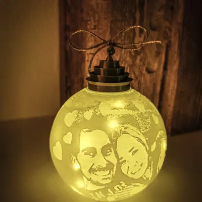 Quả cầu Giáng sinh của riêng bạn