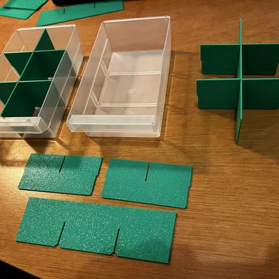 Vách ngăn chia ngăn kéo để đồ