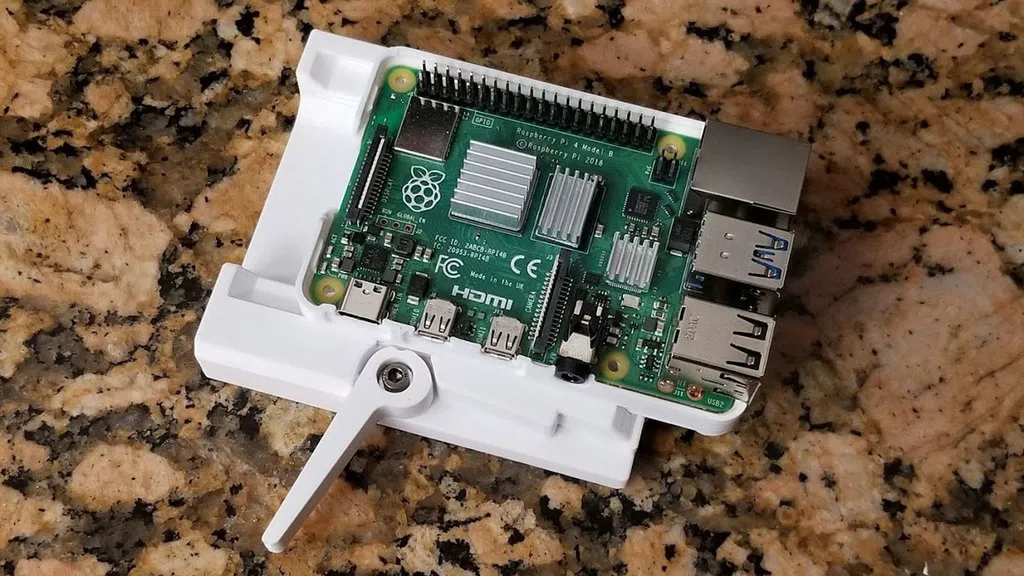 Giá đỡ Raspberry Pi 4 Mở Nhanh có Lẫy Khóa (Bản Remix Vỏ Case Không Ốc Vít Malolo) - Image 3