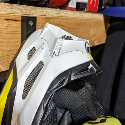 Móc Treo Tường Mũ Bảo Hiểm Full Face