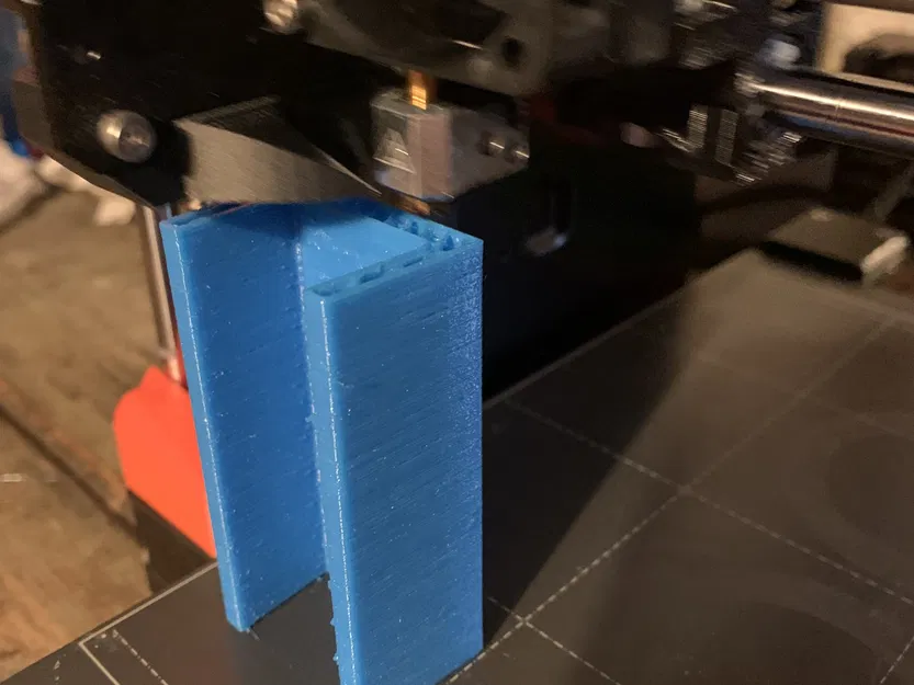 Chống Va Đập Cho Gara Xe Nhà Carthago - Image 3