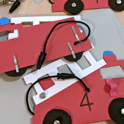 Vòi Phun Lửa Cho Thiệp Mời Sinh Nhật