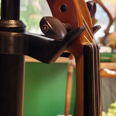 Kẹp Violin Cho Chân Nhạc Cụ Wenger