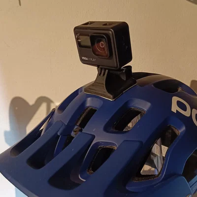 Light and camera holder Poc Tectal