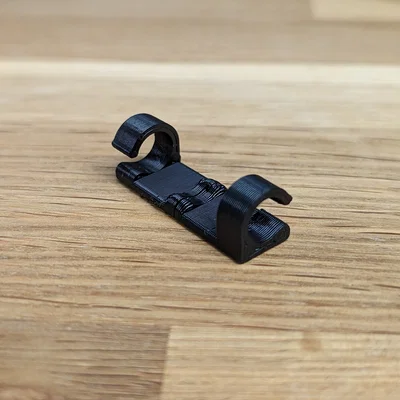 Wire Clamp - No supports required