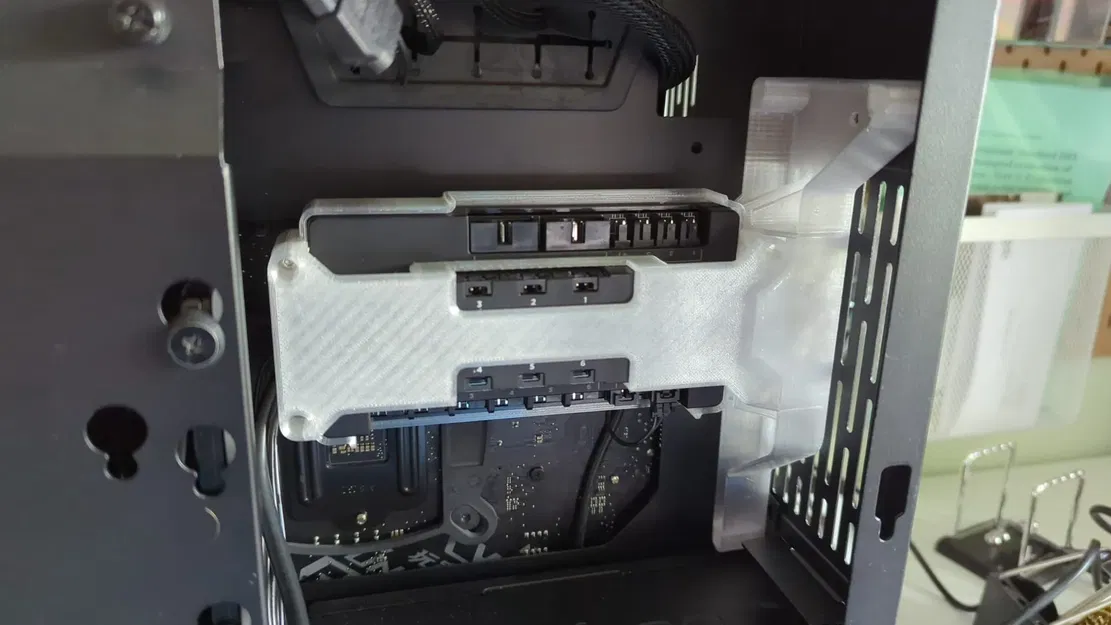 Holder cho Corsair Commander Pro & LED node cho Lian Li o11 dynamic - Image 3