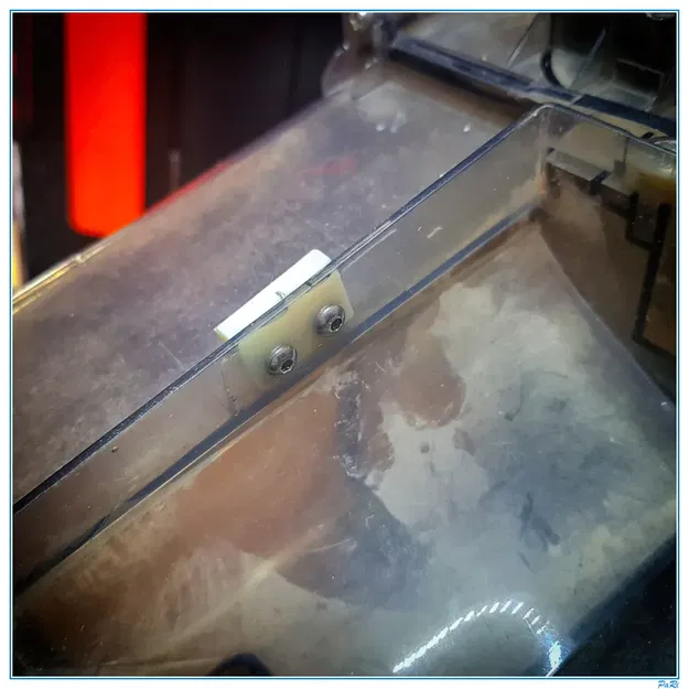 Lẫy Giữ Bộ Lọc HEPA Cho ETA ANDARE Animal - Image 3