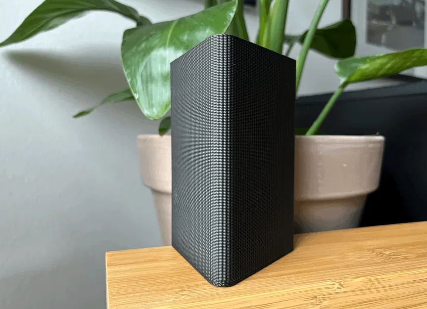 Triangle ripple vase - Image 1