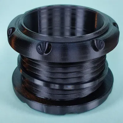 Screw-on tunnel for hamsters, mice or rats