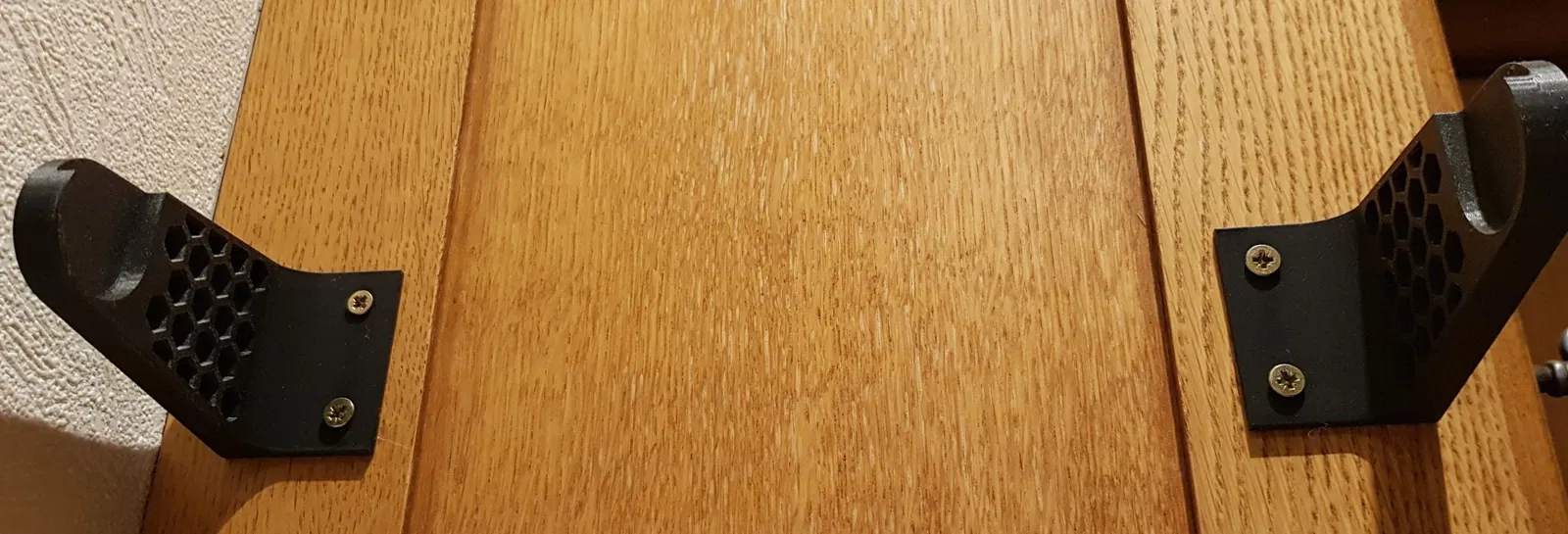 Giá đỡ cuộn giấy lau bếp - Image 3