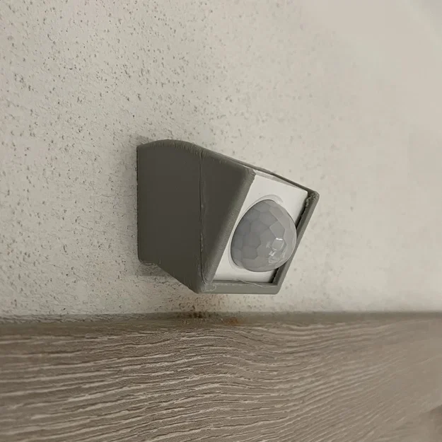 Giá Treo Tường Nghiêng Cho SONOFF SNZB-03 - Image 1