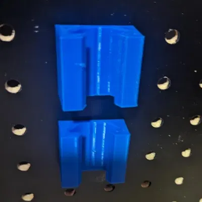 Hệ thống V-Slot và Ray Gắn Pegboard