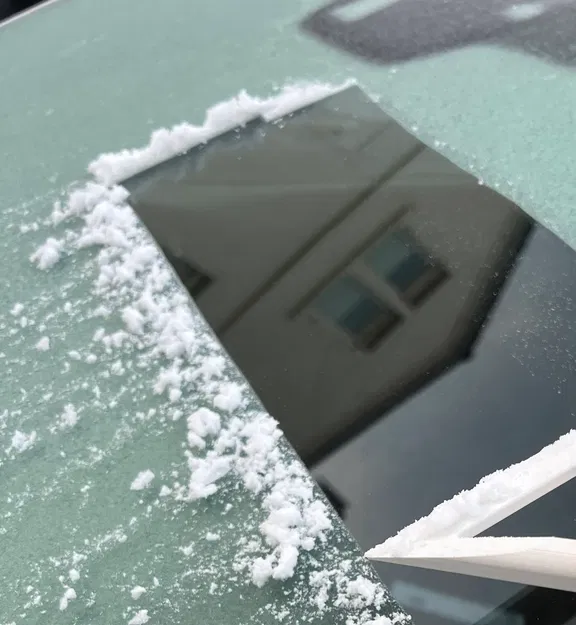 Dụng cụ cạo băng xe hơi - Image 2