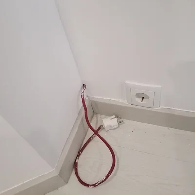 Hộp Đựng Dây Cáp Lò Sưởi