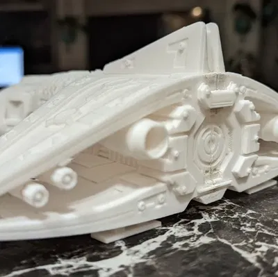 Tàu Con Thoi Destiny Từ Stargate Universe