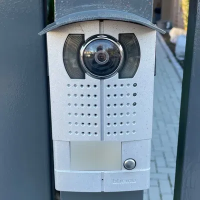 Mái Che Cho Chuông Cửa Bticino