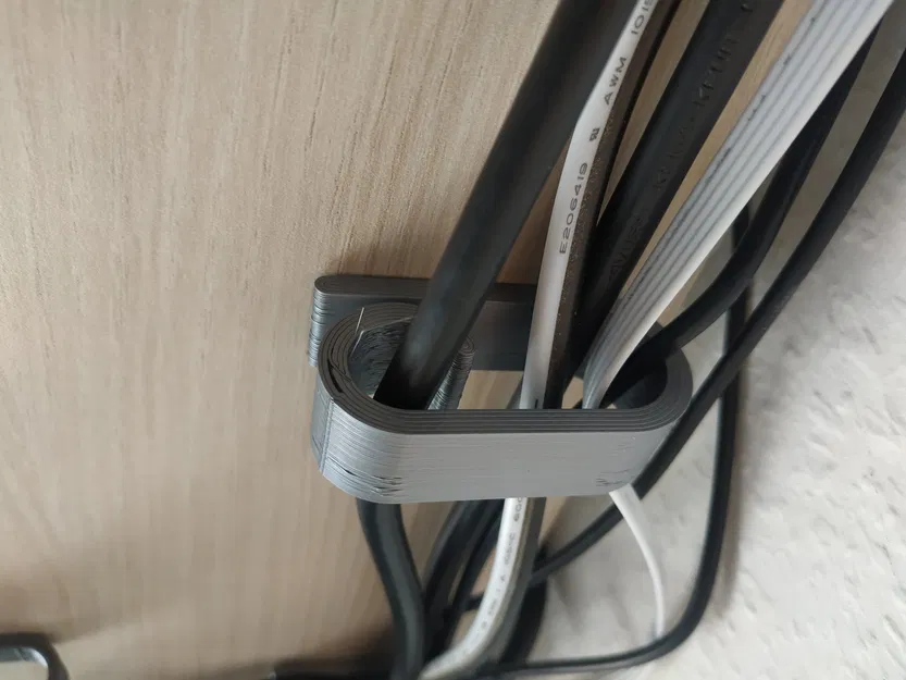 Kẹp Giữ Dây Cáp - Image 1