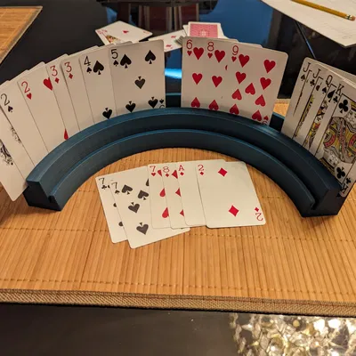 Kệ Giữ Bài Tây