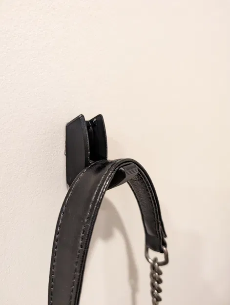 Móc treo tường gập đôi không cần lỗ dán băng keo - Image 2