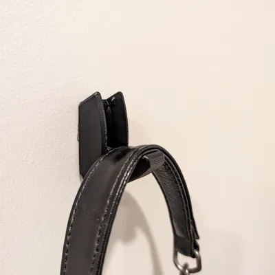 Móc treo tường gập đôi không cần lỗ dán băng keo