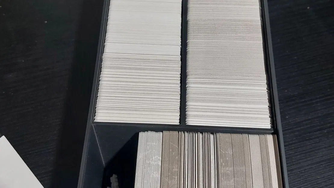 Hộp Đựng Bài Cards Against Humanity (CAH) - Image 3