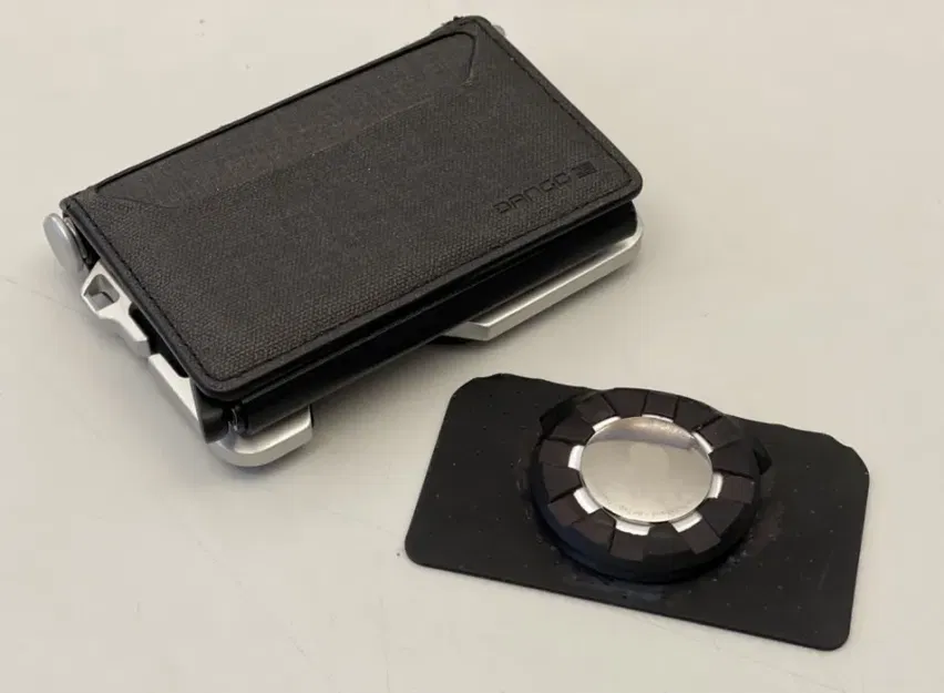 Vỏ AirTag cho Ví Dango - Image 1