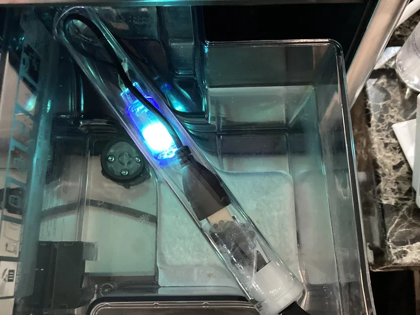 Dụng Cụ Khử Trùng Bằng UV Cho Bình Nước Máy Pha Espresso - Image 1