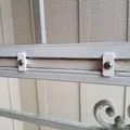 Kẹp Màn Chống Muỗi Cho Cửa Đi - Thumbnail 3