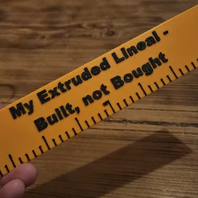 Lineal (20 Zentimeter/Centimeter) - My extruded lineal - built, not bought