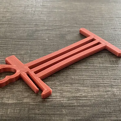 Long Yarn Bobbin with Clip