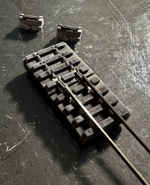 Khớp nối đường ray Hon30 TTrak - Image 1