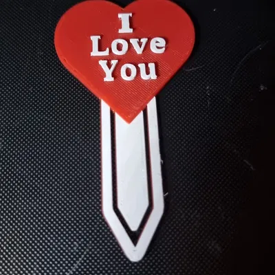 Kẹp sách hình trái tim "I love you"