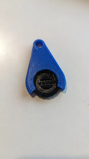 Móc Khóa Đựng Đồng Xu Kiêm Vòng Giữ - Image 1