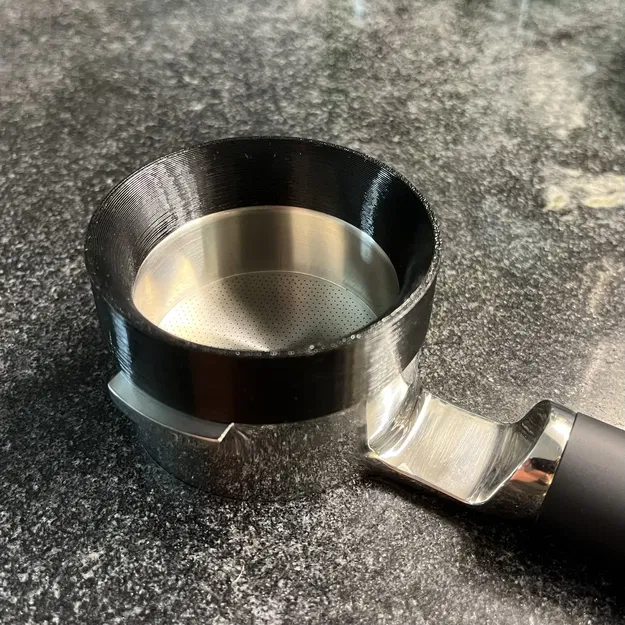 Phễu Cà Phê Cho Rổ Weber Unibasket - Image 1