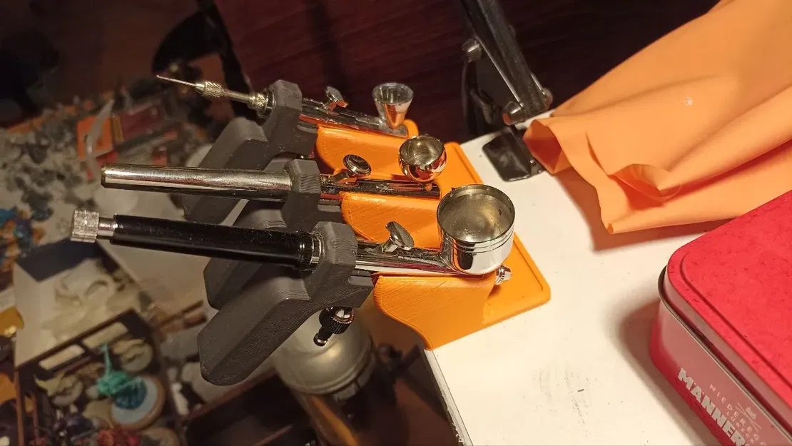 Universal airbrush pistol grip - Image 1