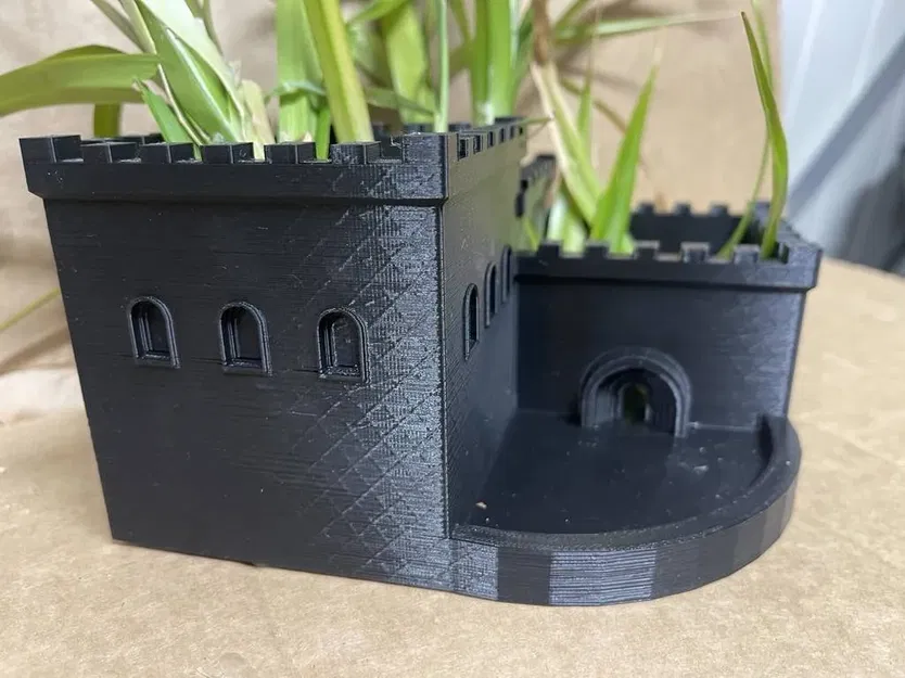 Chậu Trồng Cây Phong Cách Lâu Đài Trung Cổ - Image 2