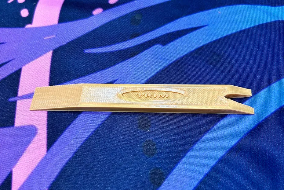 Dụng cụ gỡ viền - Image 1