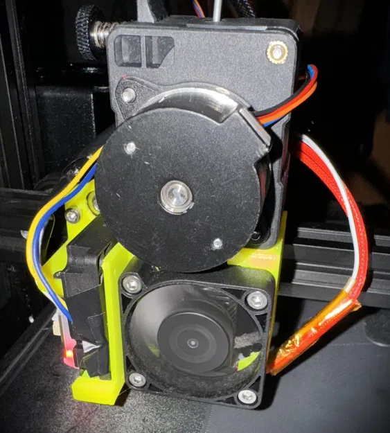 HGT Extruder mount for Ender 3 V2 - Image 1