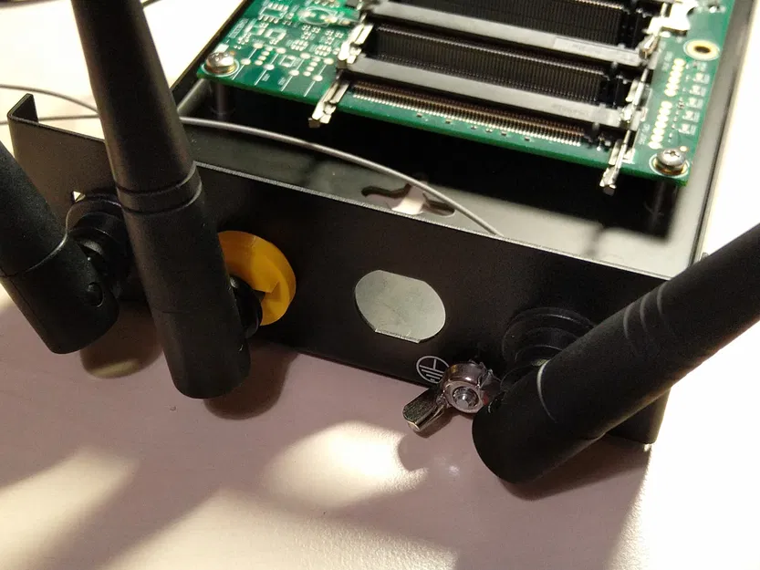 Bộ chuyển đổi anten cho vỏ MikroTik Routerboard - Image 4