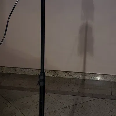 Giá đỡ máy chiếu HY300 gắn chân máy