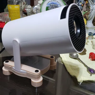 Giá đỡ máy chiếu HY300 gắn chân máy