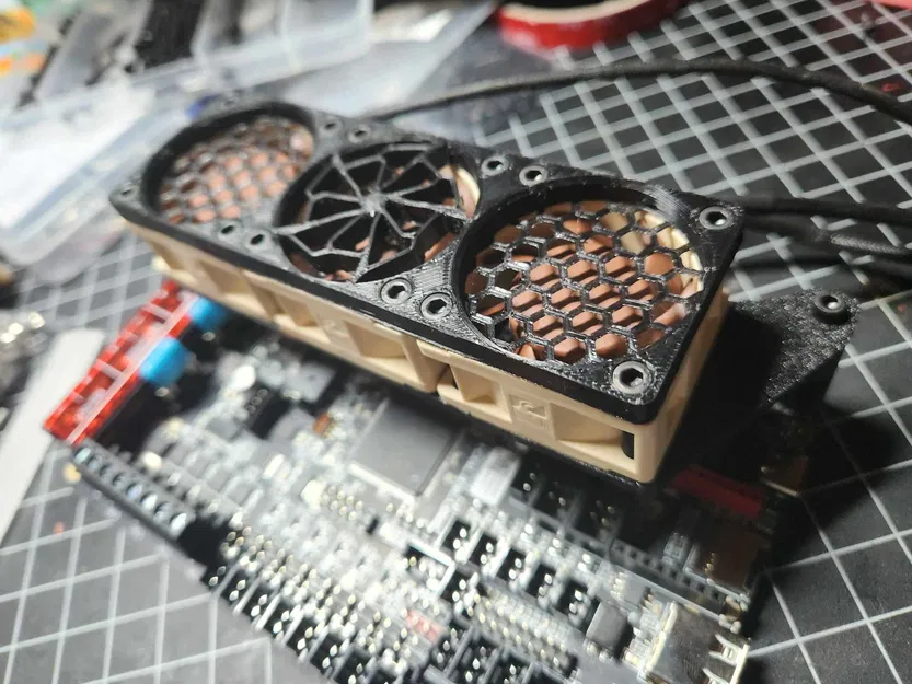 Tản nhiệt 3 quạt cho Octopus 1.1 / Pro - Image 2