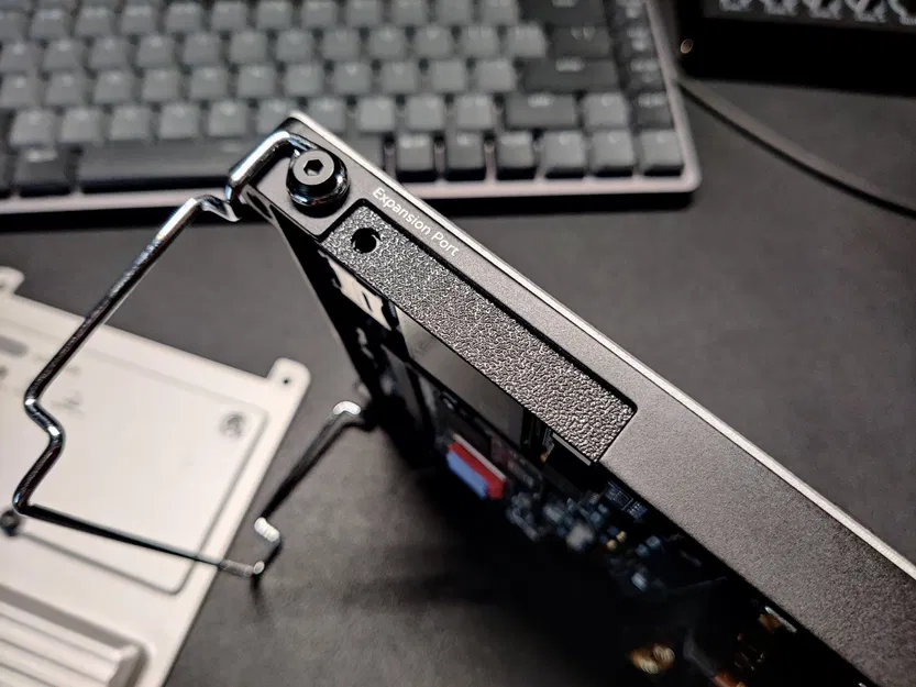 Đế Gắn Clockwork Pi uConsole LTE/Không LTE - Image 1