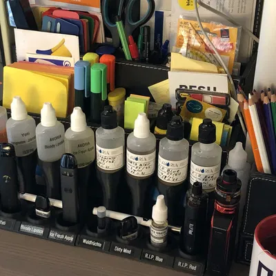 Kệ Đựng Tinh Dầu Và Pod Vape