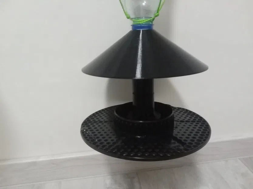 Prusament bird feeder top 50 deg. overhang - Image 3