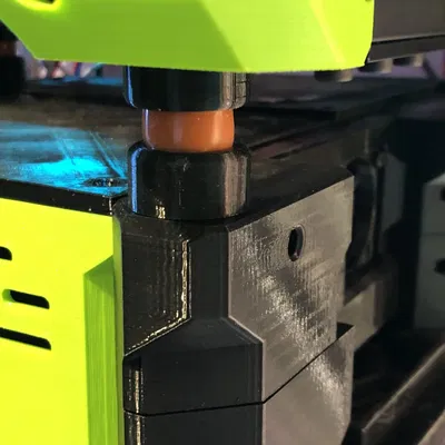 Chân đế Silicon cho Vỏ máy Rat Rig V-Minion từ Squirrelbrain