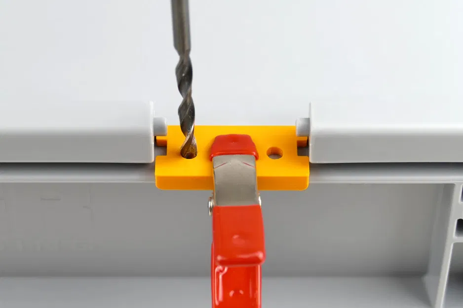 Drilling Jig for Auer Eurobox Lid - Image 3