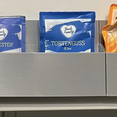 Giá treo túi đựng đồ (ví dụ: bột làm bánh)