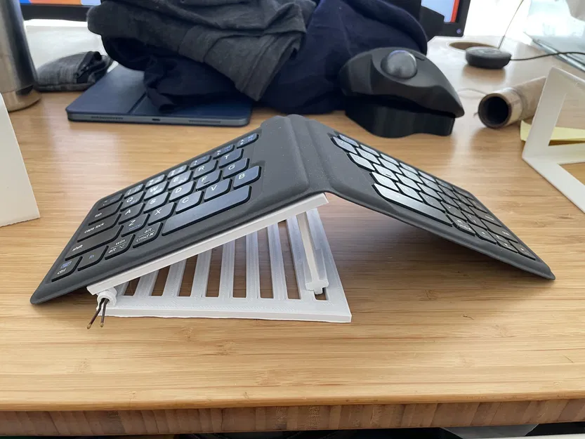 Bàn phím iClever Tách rời có thể gập và nâng cao - Image 3